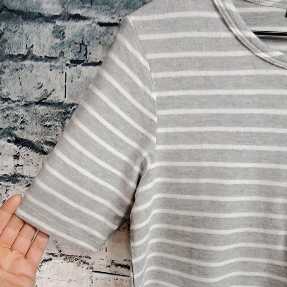 Hye Park and Lune | Olive Striped Cropped Shirt - Picture 5 of 8